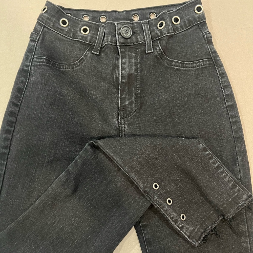 Fashion Nova Black High-Waisted Jeans